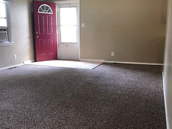 3rd image of 5975 Sunrise Ave