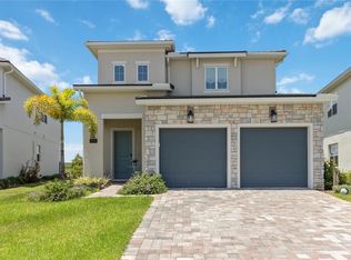 15742 Vetta Dr, Montverde, FL 34756