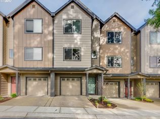 11285 SW Hallmark Ter, Tigard, OR 97223