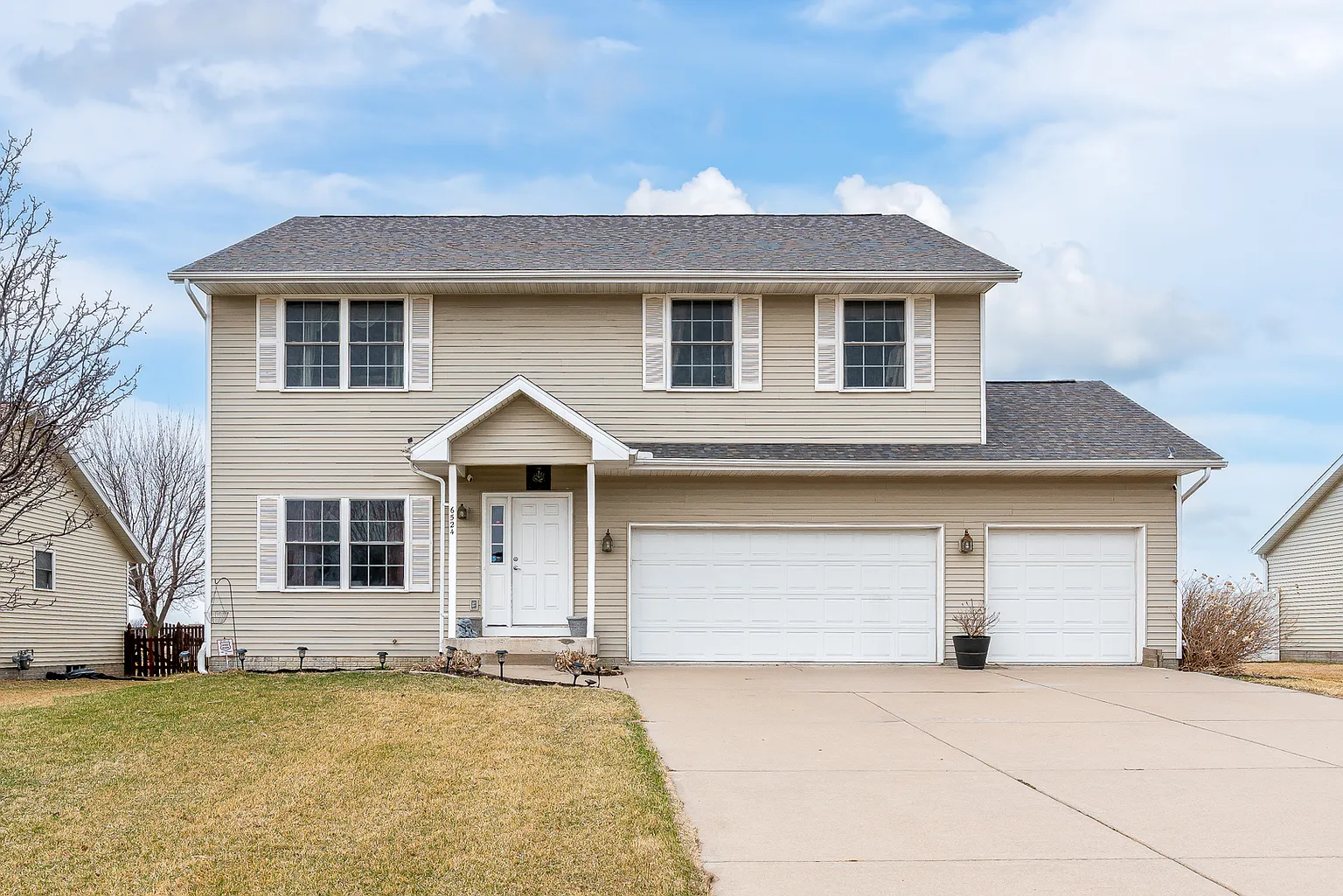 6524 International Dr photo 1