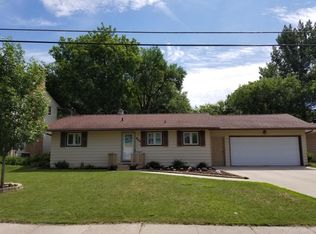 849 Oak St, West Fargo, ND 58078
