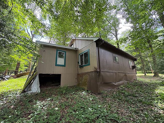 2nd image of 243 Daugherty Dr