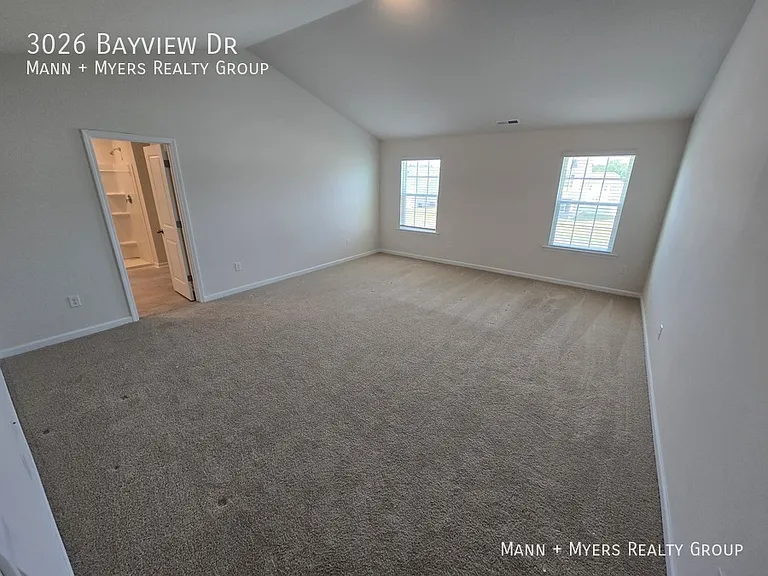 3026 Bayview Dr — Photo 22