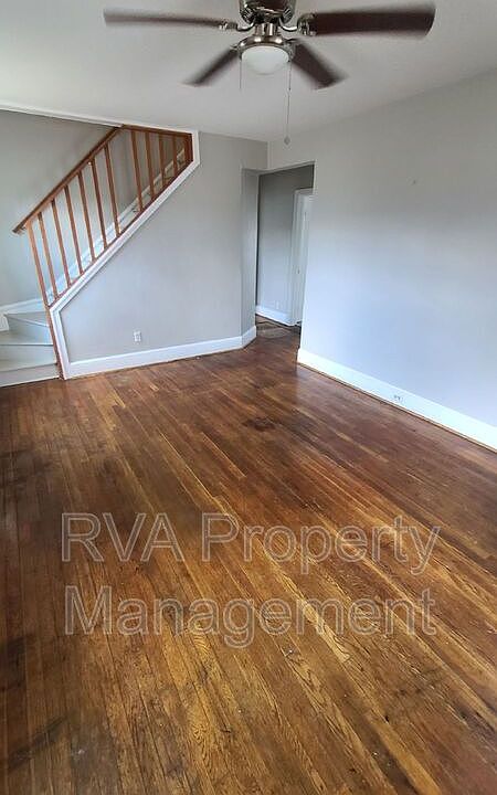 2nd image of 303 Seven Pines Ave