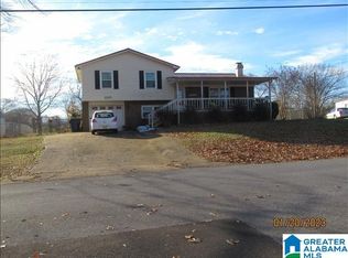 2110 Hinton Dr, Oxford, AL 36203