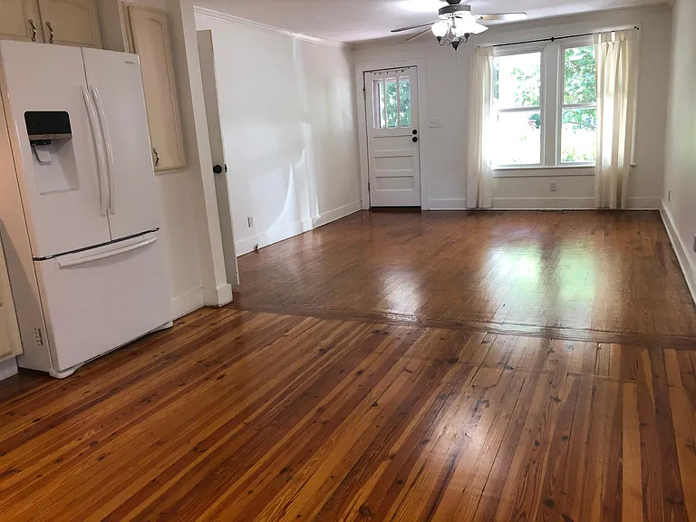 1012 Fairmount Ave — Photo 4
