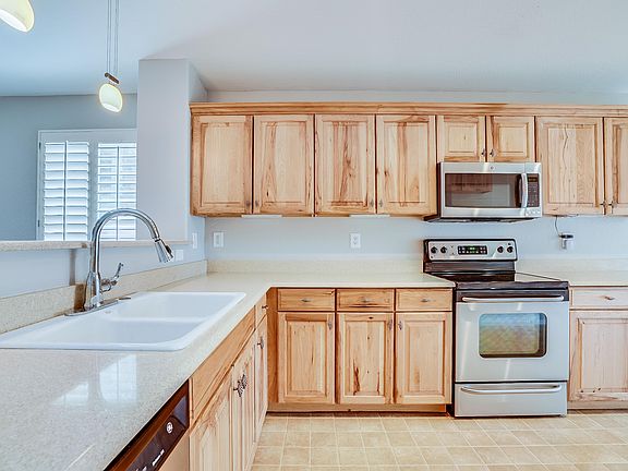 3rd image of 3604 W Saint Charles Ave