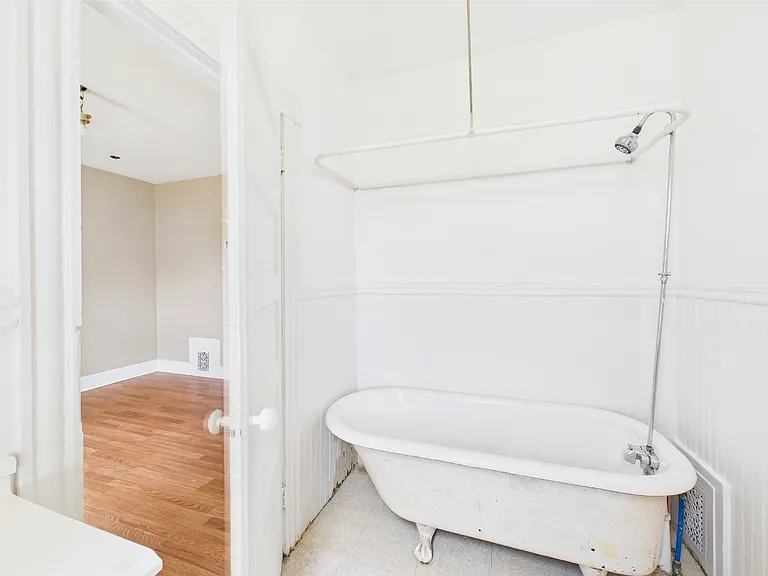 70 Goddard St #2 — Photo 7