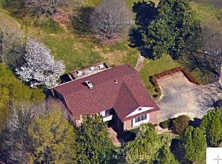 4220 Honeysuckle Rd, Rock Hill, SC 29732