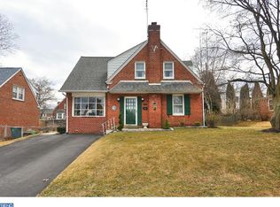 2312 N Gilinger Rd, Lafayette Hill, PA 19444