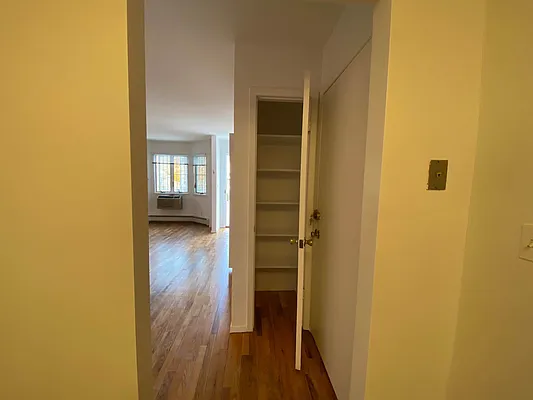 Rented by Douglas Elliman | media 24