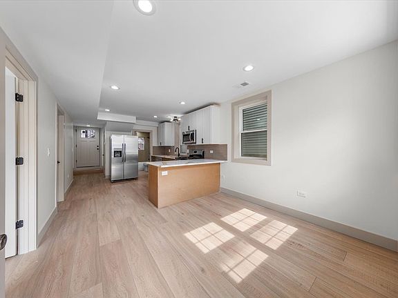 3rd image of 2134 N Bingham St #R1