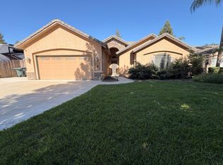 2526 S Jensen Street, Visalia, CA 93292