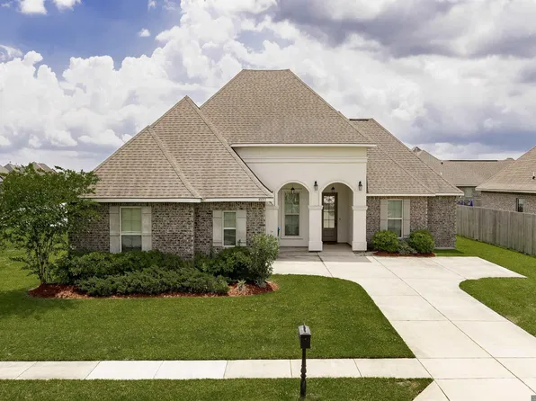 6693 Linwood Dr, Addis, LA 70710