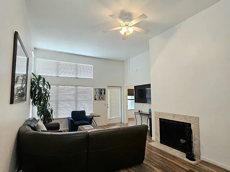 5855 N Kolb Rd #8207 — Photo 5