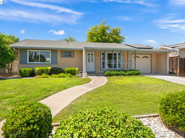 1116 Hollyhock St, Livermore, CA 94551