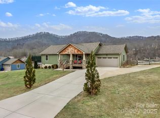 616 Green Valley Rd, Leicester, NC 28748