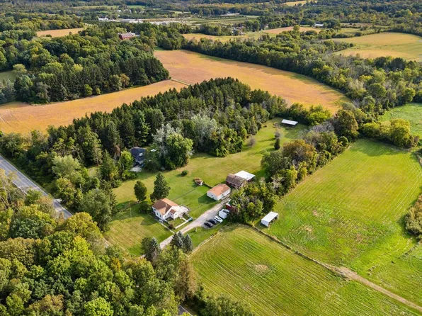 W220N9202 Town Line ROAD, Menomonee Falls, WI 53051