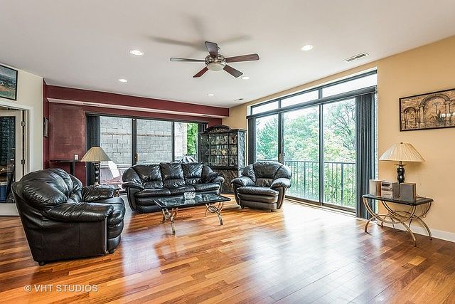 1st image of 2306 W Touhy Ave Unit 201
