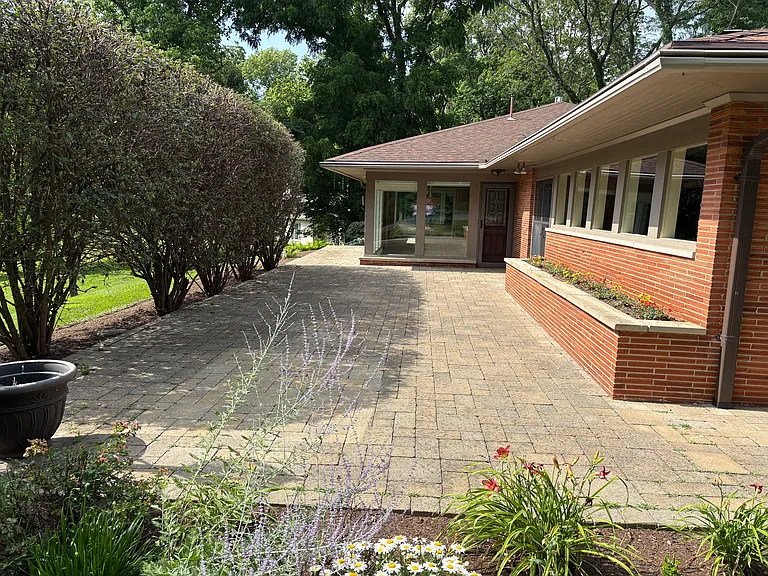 3361 Blossom Heath Rd — Photo 2
