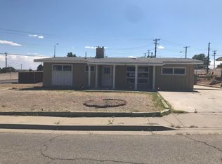 3001 Crestridge Dr, Farmington, NM 87401
