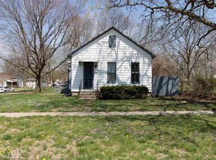 302 E Cherry St, Normal, IL 61761