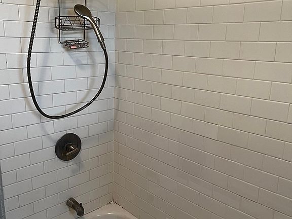 4th image of 318 Eastern Ave #2