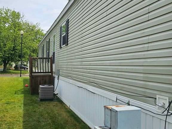 5th image of 29701 Carousel St