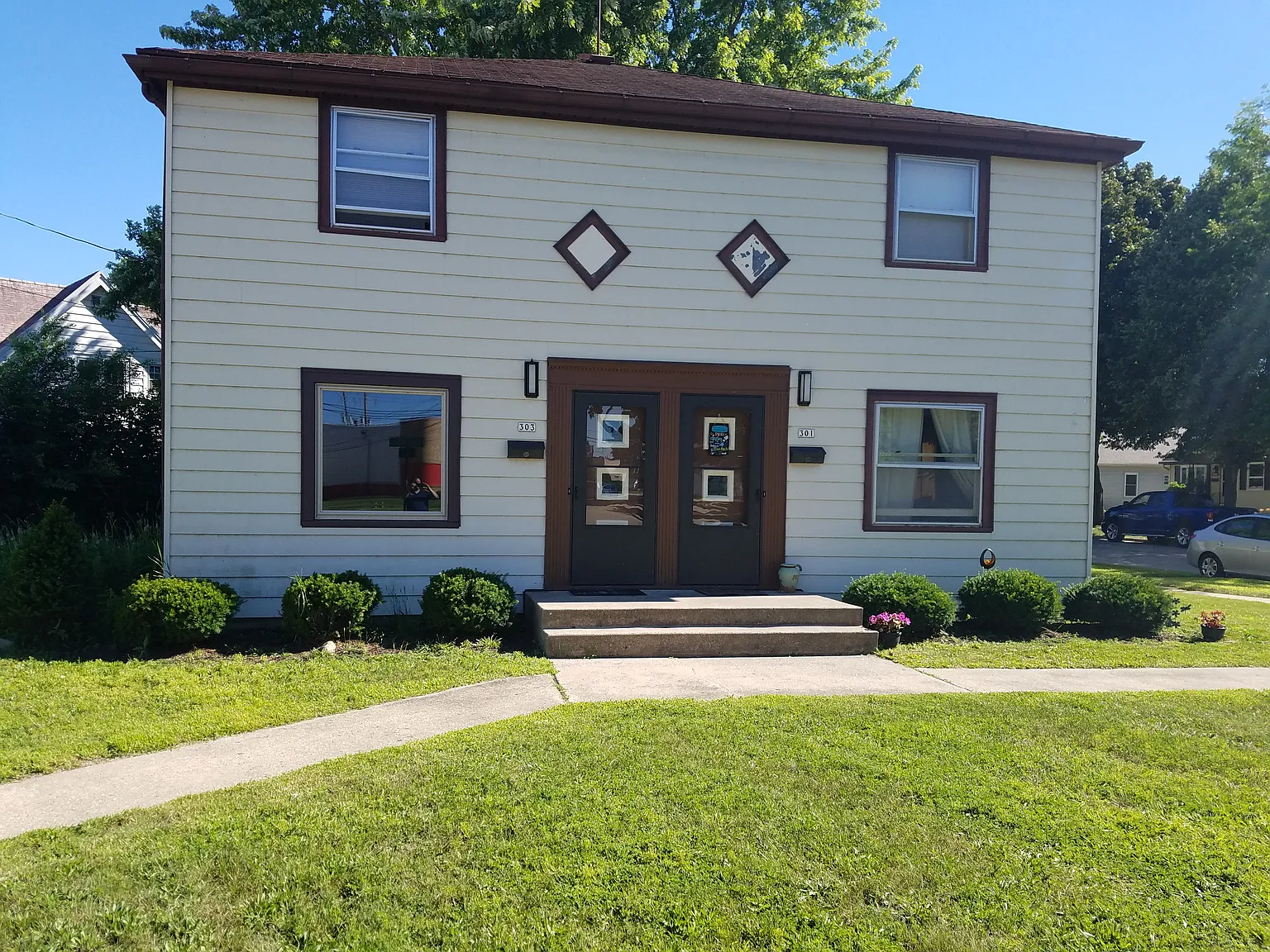 2 bed, 1000 sqft, $1,175 — Photo 1