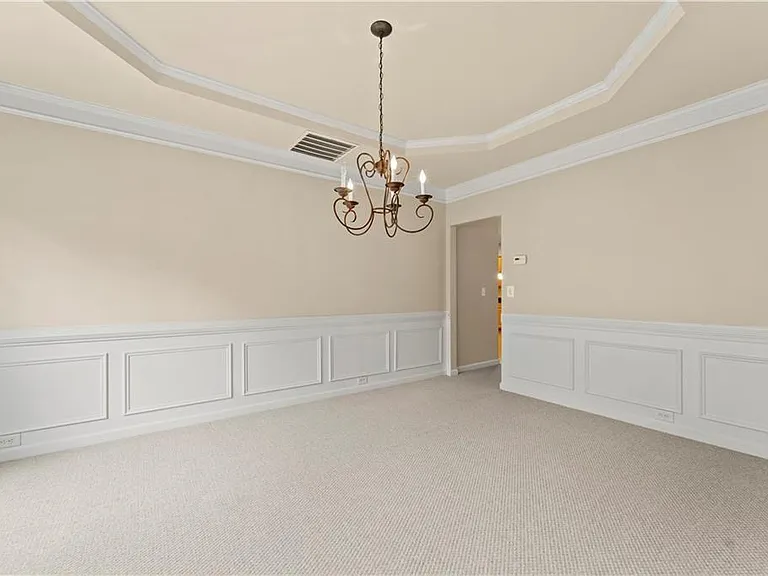 5351 Heyward Pl SW — Photo 18