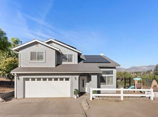 8815 Almond Rd, Lakeside, CA 92040