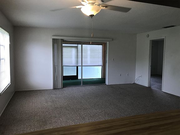 5th image of 2619 Magdalina Dr #A