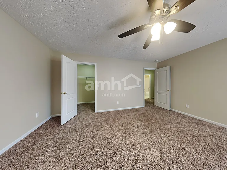 6259 Castle Oak Dr — Photo 16