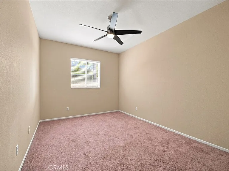 29390 Garnet St — Photo 32