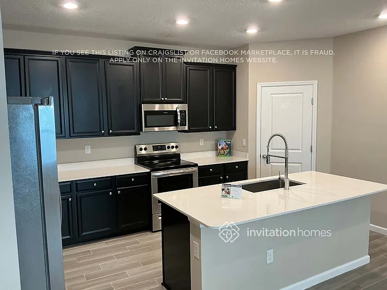 9790 Lovage Ln — Photo 10