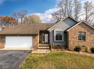 543 East Ave, Broadway, VA 22815