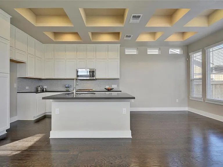 900 Banyon St #A — Photo 11