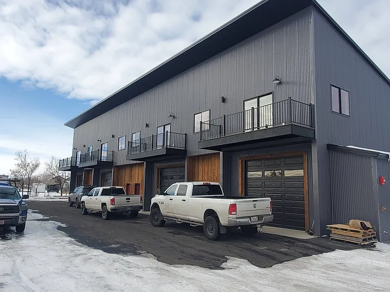 451 Cherry Ave — Photo 16