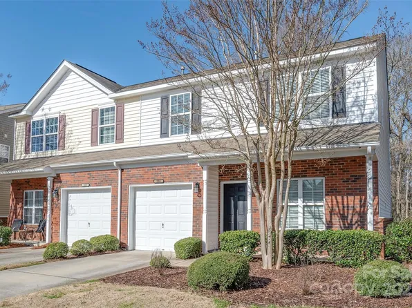 114 Clydesdale Ct, Matthews, NC 28104