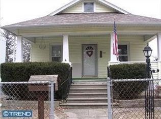 445 W Graisbury Ave, Audubon, NJ 08106