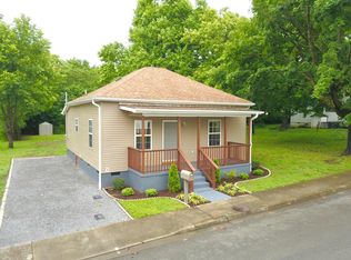 510 McGinley St, Maryville, TN 37804