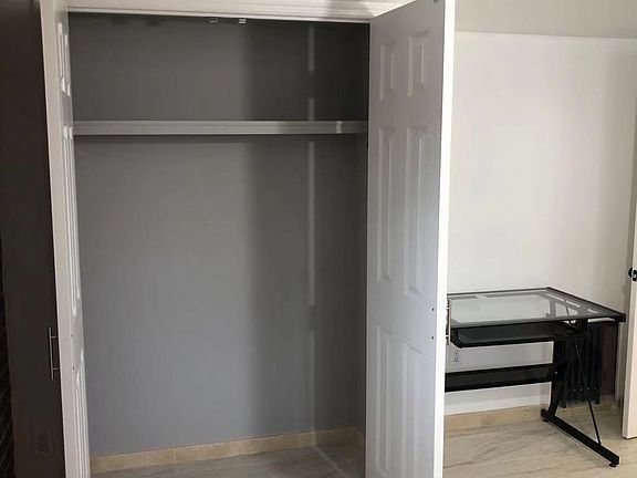 3rd image of 40 Kensington Ave #1