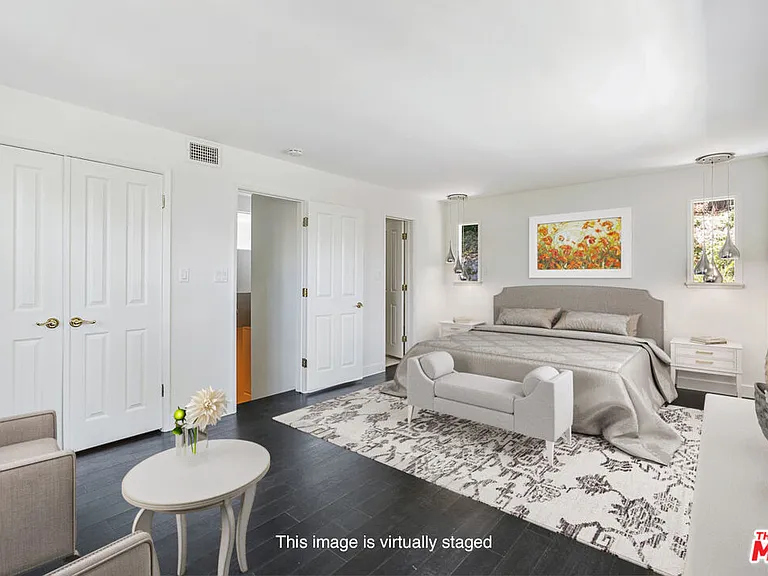4645 Petit Ave — Photo 17
