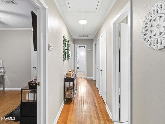 3rd image of 1018 Semere Rd