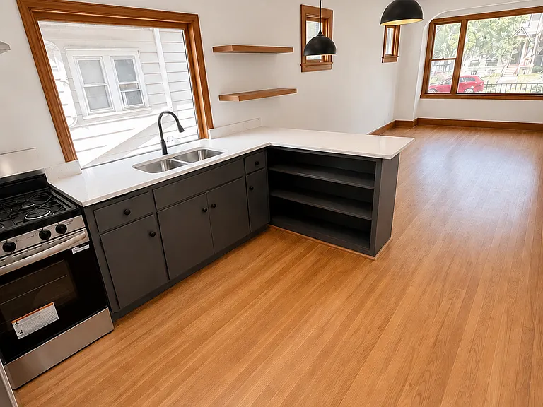 1637 N Humboldt Ave #1 — Photo 2