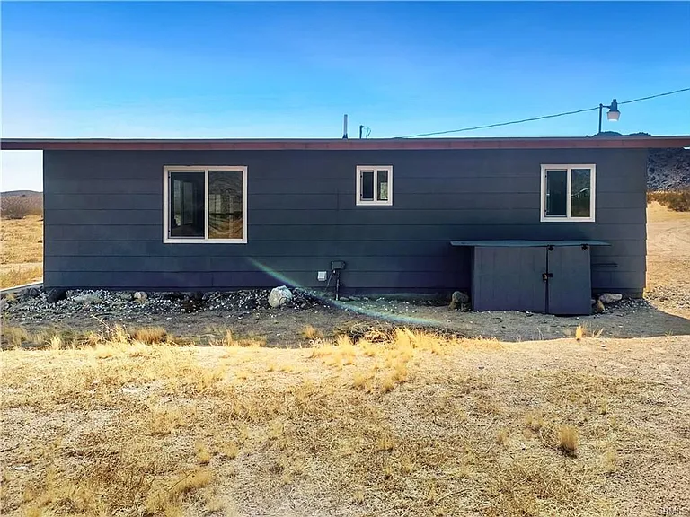 57220 Mikiska Blvd — Photo 12