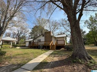 3708 Old Bradford Trafford Rd, Warrior, AL 35180