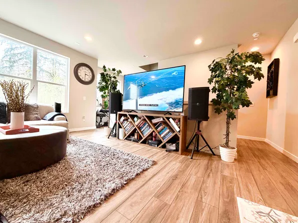 13421 Admiralty Way #A4, Lynnwood, WA 98087