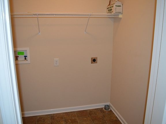 2nd image of 672 Sly Fox Dr