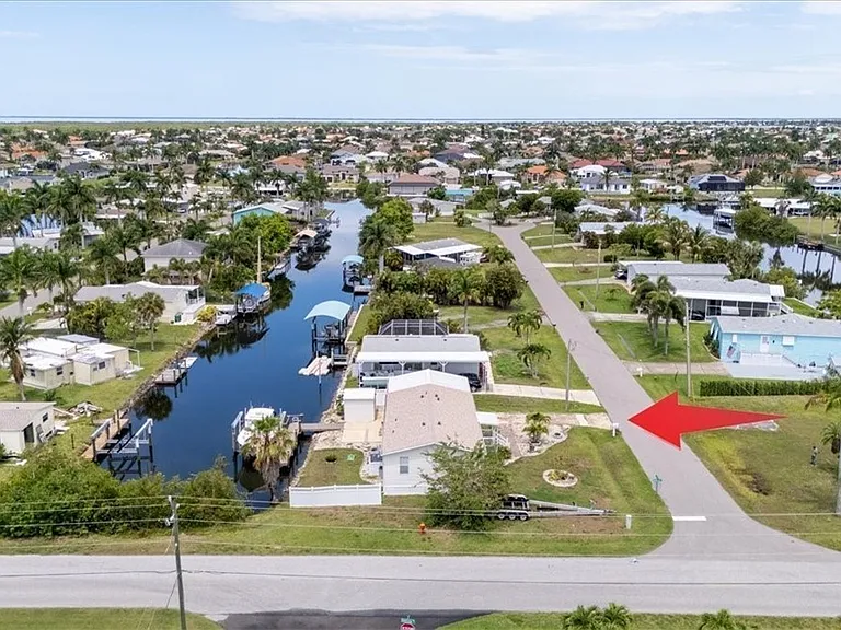 701 Coral Dr — Photo 50